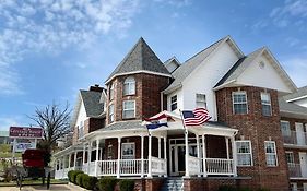 Carriage House Inn Branson 2* United States